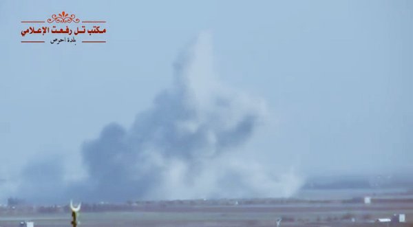 Moment of #USA airstrikes on #alHaras town #Aleppo cs #Syria