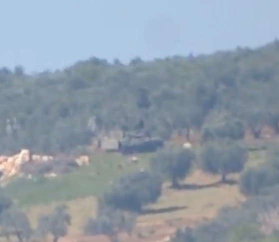 Syrian rebel TOW destroys SDF/YPG tank during offensive on Azaz  