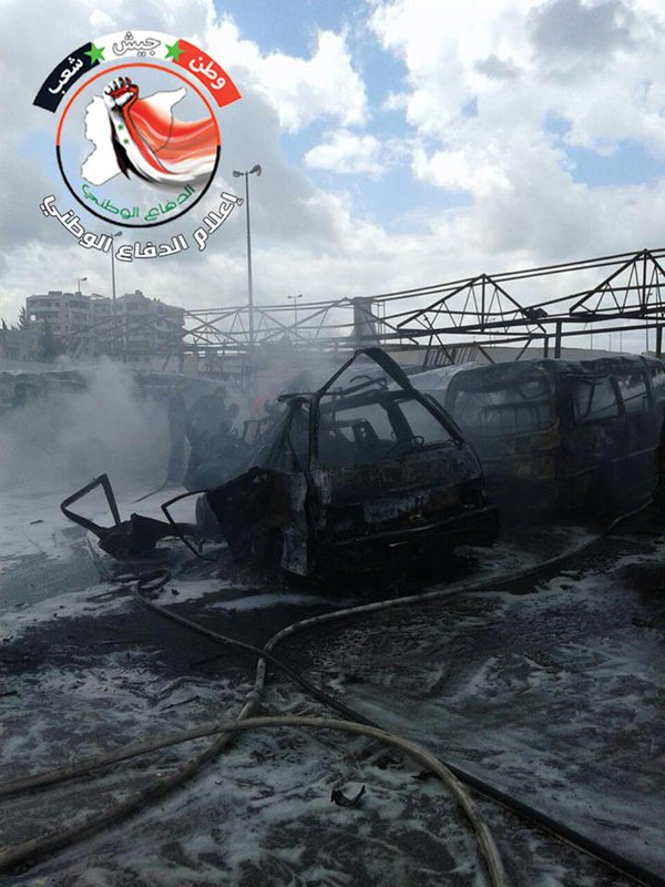 Das Bombardierung in Tartus Syrien. Widersprüchliche Berichte, dass eine Rakete oder Selbstmordanschlag war