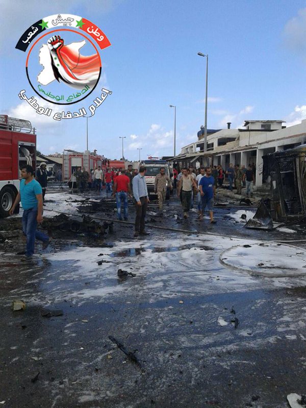 Das Bombardierung in Tartus Syrien. Widersprüchliche Berichte, dass eine Rakete oder Selbstmordanschlag war