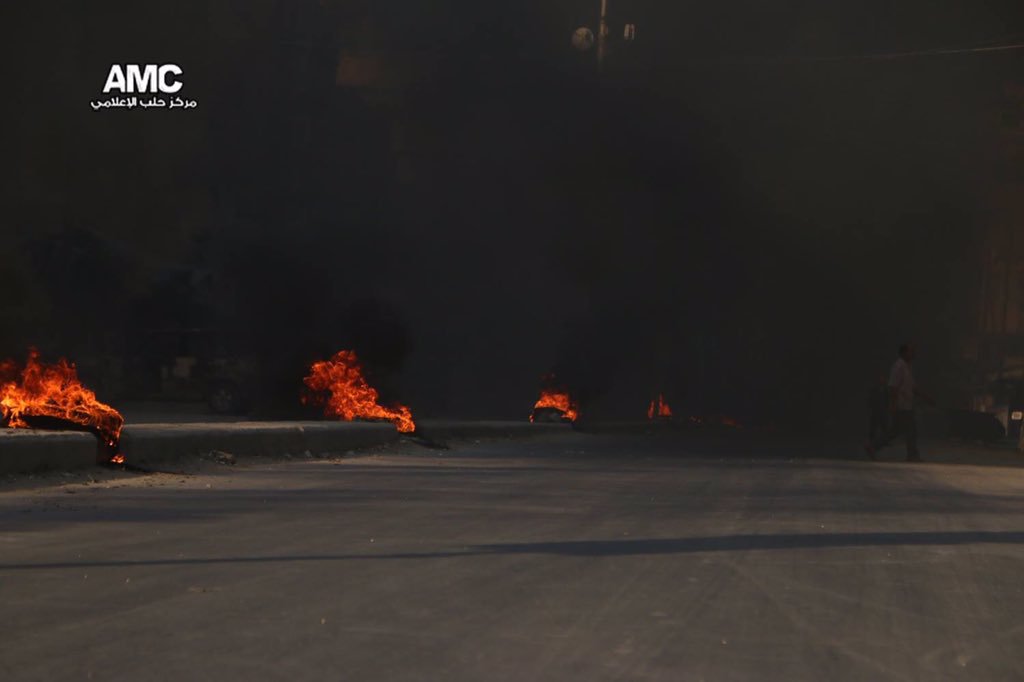 People burning tires - early today in Aleppo