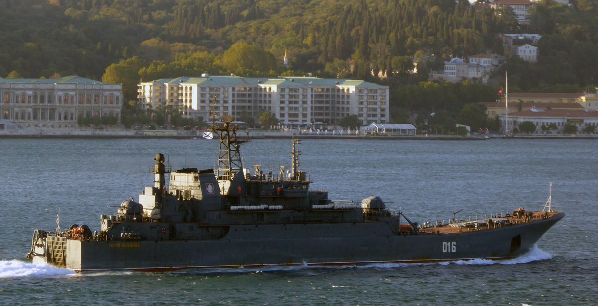 Russian Navy Ropucha Class landing ships G.Pobedonosets 016  and  Azov 151 northbound on the Bosphorus today @ 19.00 local  