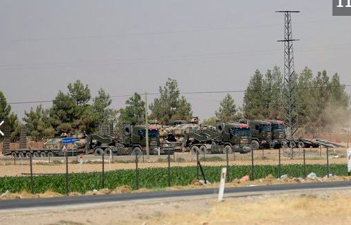 More tanks  and  armoured vehicles deployed at Turkey's border with Syria across Jarablus  