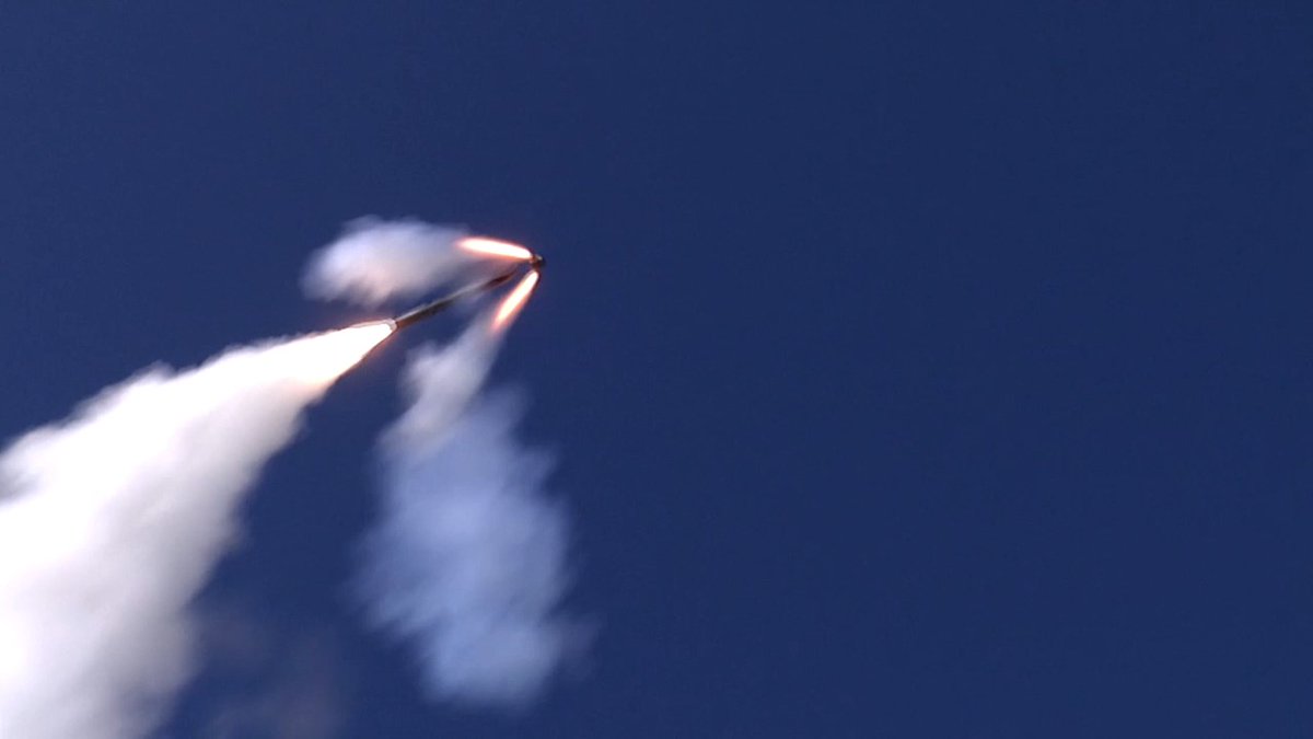 Kaliber and Onix missiles launches on Syria