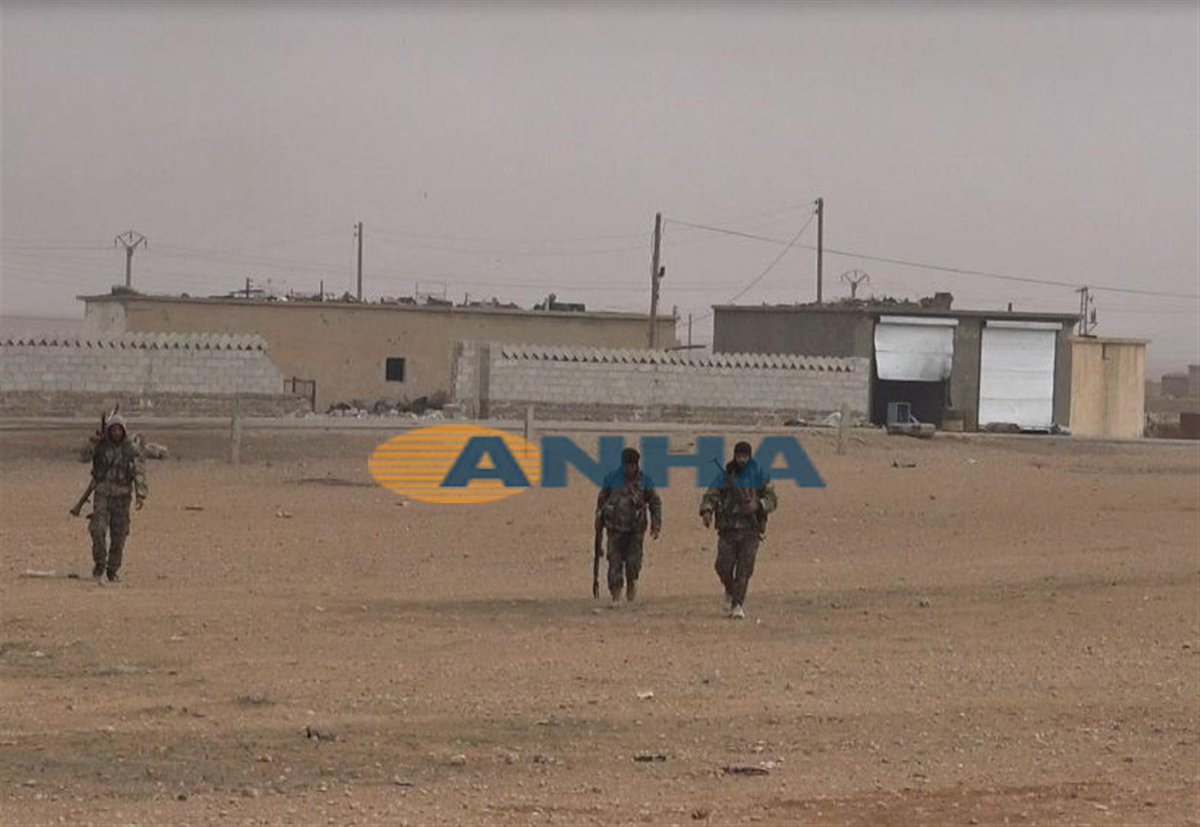 صور تعرض جب الشعير تحت سيطرة قوات سوريا الديمقراطية ، قتيل داعش من تونس و الأسلحة التي تم القبض عليها ، الرقة 