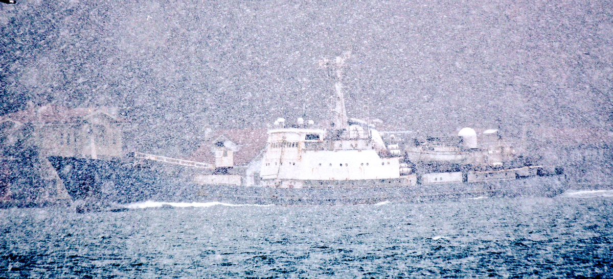 Russian Navy BSF Moma-class AGI intel ship Liman returns from 97days' Med deployment  and  transits Bosphorus towards BlackSea under heavy snow  