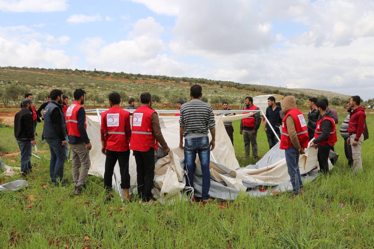 Turkish Red Crescent set up a camp for the refugees of Khan Sheikhoun