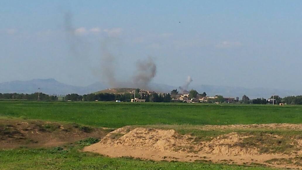 Turkish army is heavily shelling Dirbesiyê town, Rojava, northern Syria.  