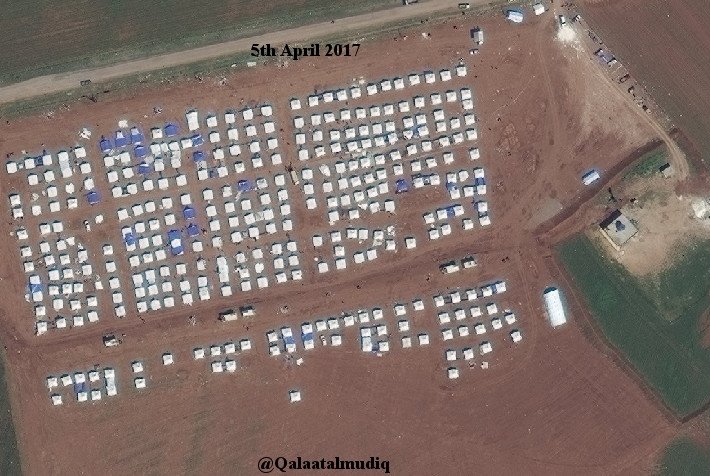 Syria: refugee camp for people from Al-Waer (Homs) set up on Turkish border in West Jarablus CS. 300+ tents on 5th April, now 3 times bigger.