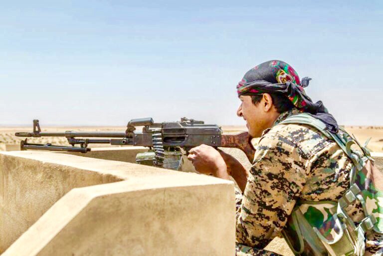 SDF captured Abu Qira  and  al-Jiff villages from ISIS, North Raqqa. Also clearing captured villages of Arish and Baran