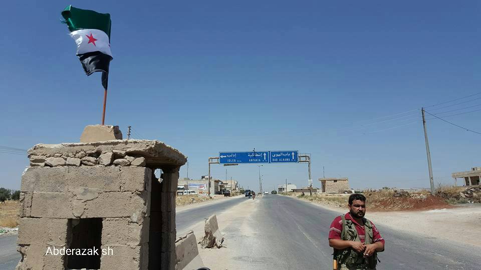 Ahrar al-Sham and FSA took over al-Atareb, Aleppo and surrounding checkpoints and raised the revolution's flag  