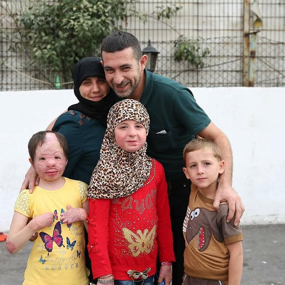 Hiba Mekzum, 8-year-old Syrian girl injured after a pro-Assad government airstrike hit her home in Idlib, met her family again after receiving 7 months of medical care in Istanbul