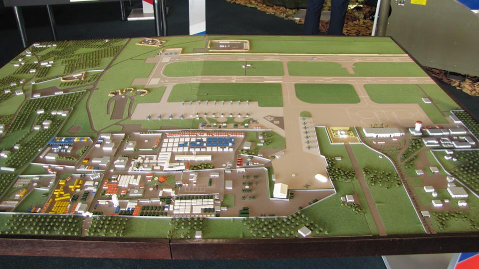 Models of the Russian Naval port of Tartus and Hmeimim airbase in Syria at Army-2017