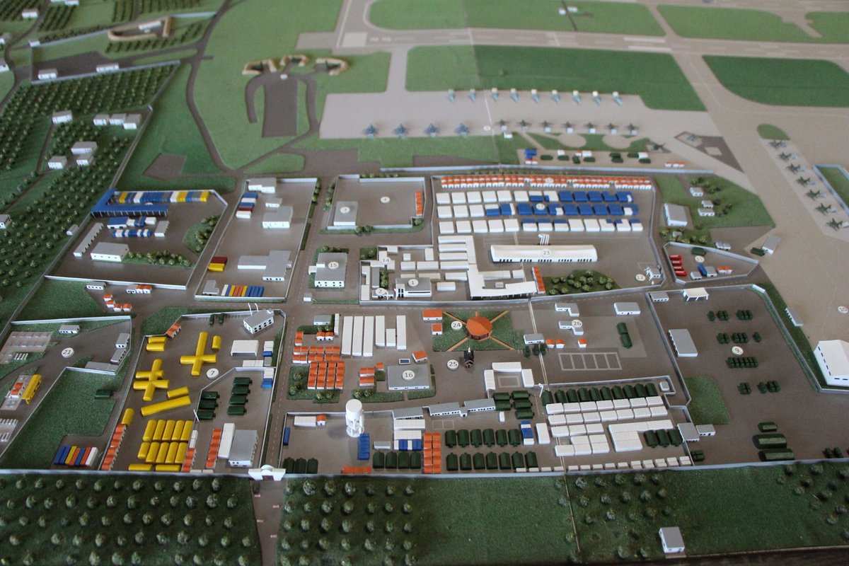 Models of the Russian Naval port of Tartus and Hmeimim airbase in Syria at Army-2017