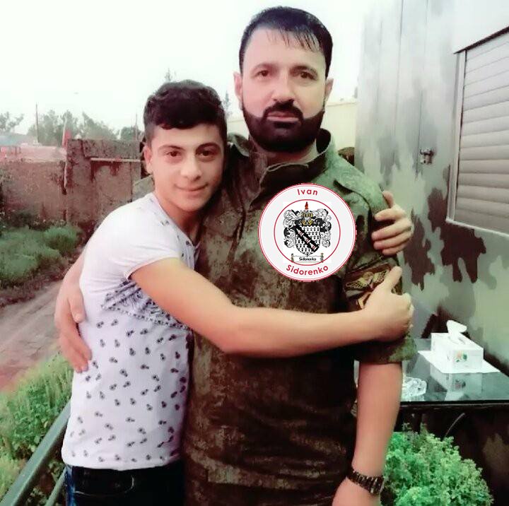 Fotos recientes de Brigadier General Suheil al-Hassan del Ejército del Ejército Sirio.