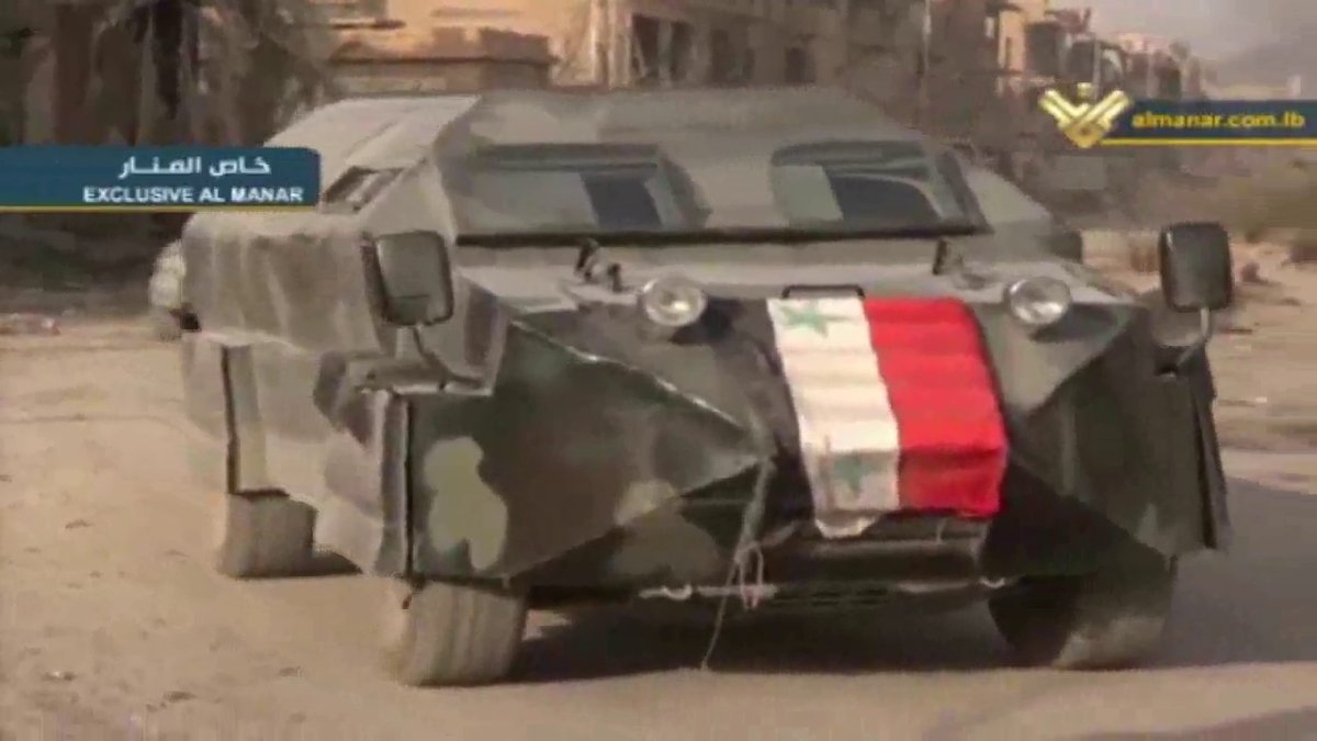 Силы САА использовали захваченный бронетранспортёр боевиков ИГИЛ