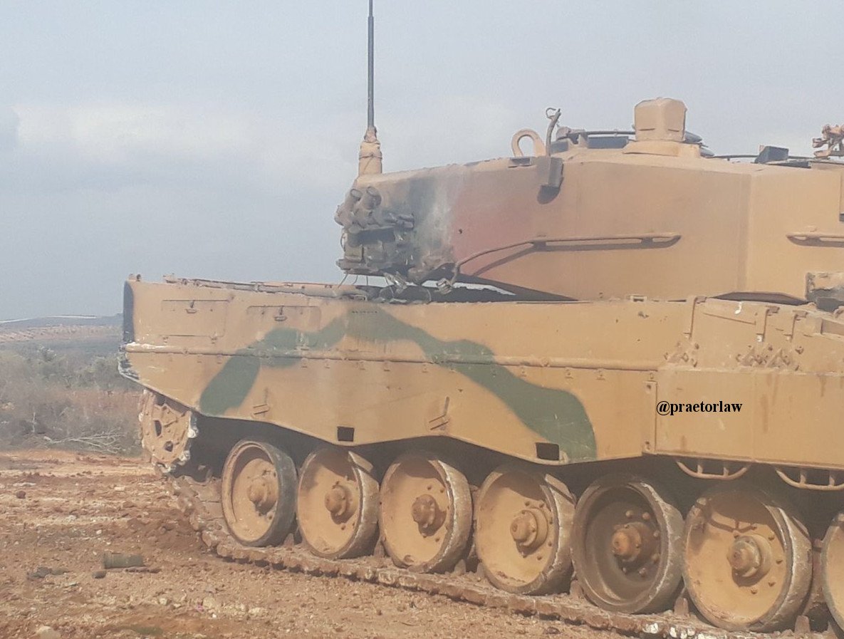 #AfrinOp: aftermath of ATGM strike on Leopard 2A in TSK border post. Back of turret hit without significant damage.   