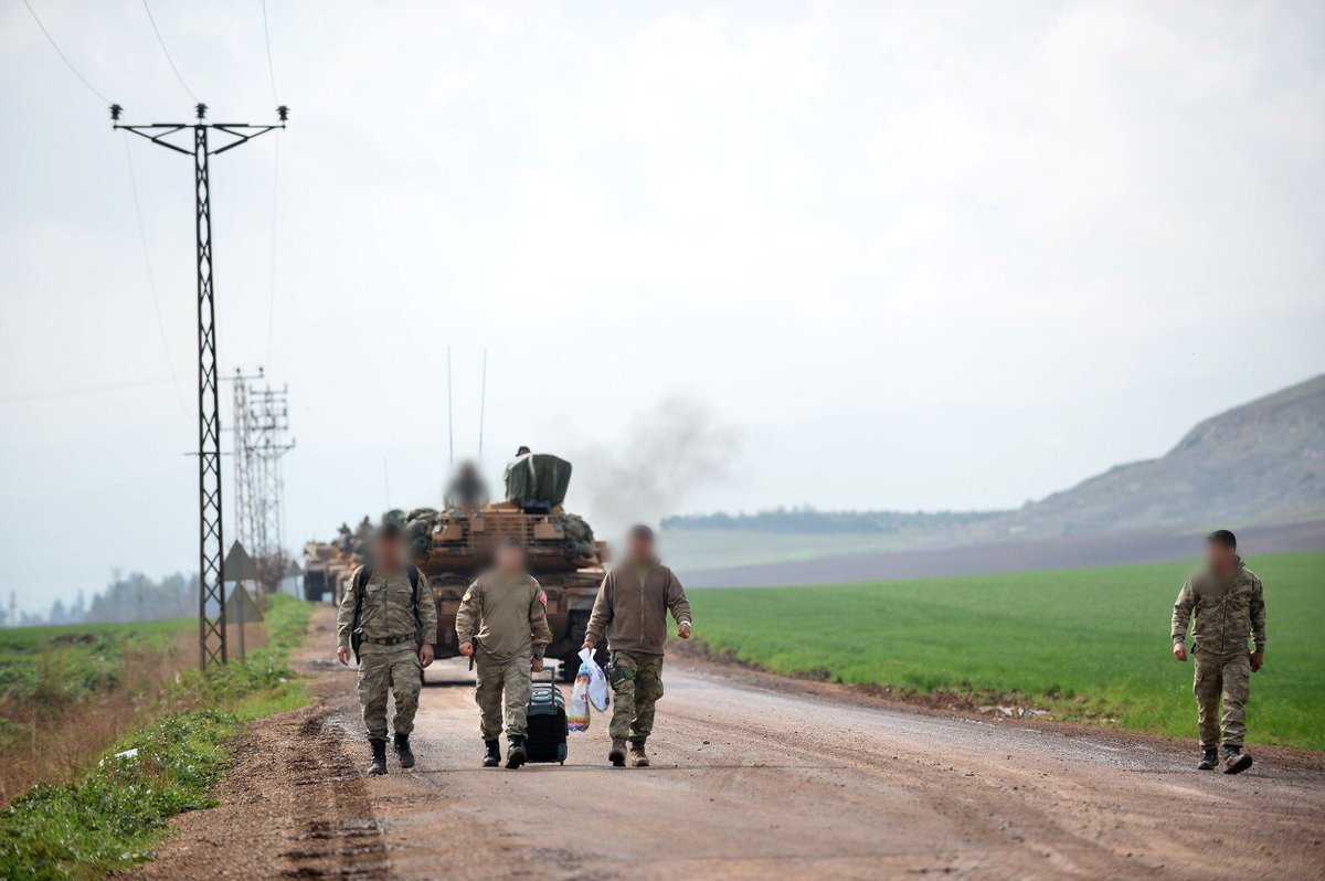 More Turkish tanks are going to Afrin including M60T Firat tanks (they have Fırat(Euphrates) modernization) and tank recovery vehicles. #OperationOliveBranch     