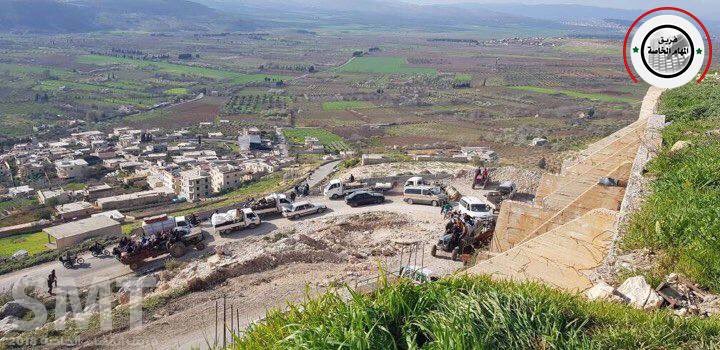 Des milliers d'habitants de la ville d'Afrin continuent de se déplacer vers les zones contrôlées par le gouvernement syrien