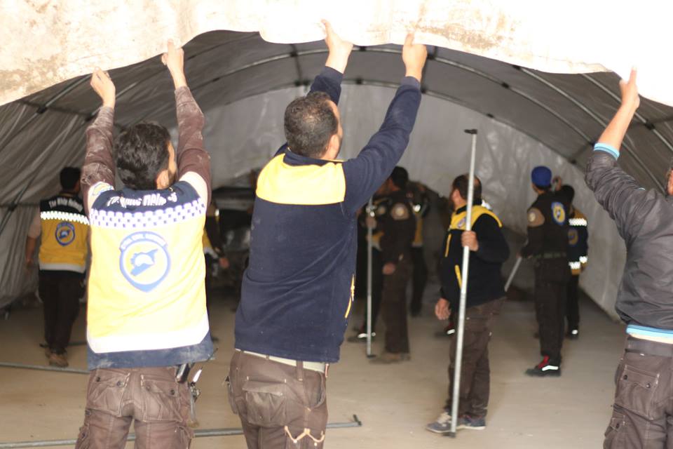 The @syriancivildefe teams continue their humanitarian duties in response to the forced displacement from Eastern Ghouta and are constructing temporary shelters, securing the basic needs such as food and drink, and transferring the sick and injured to field hospitals.   