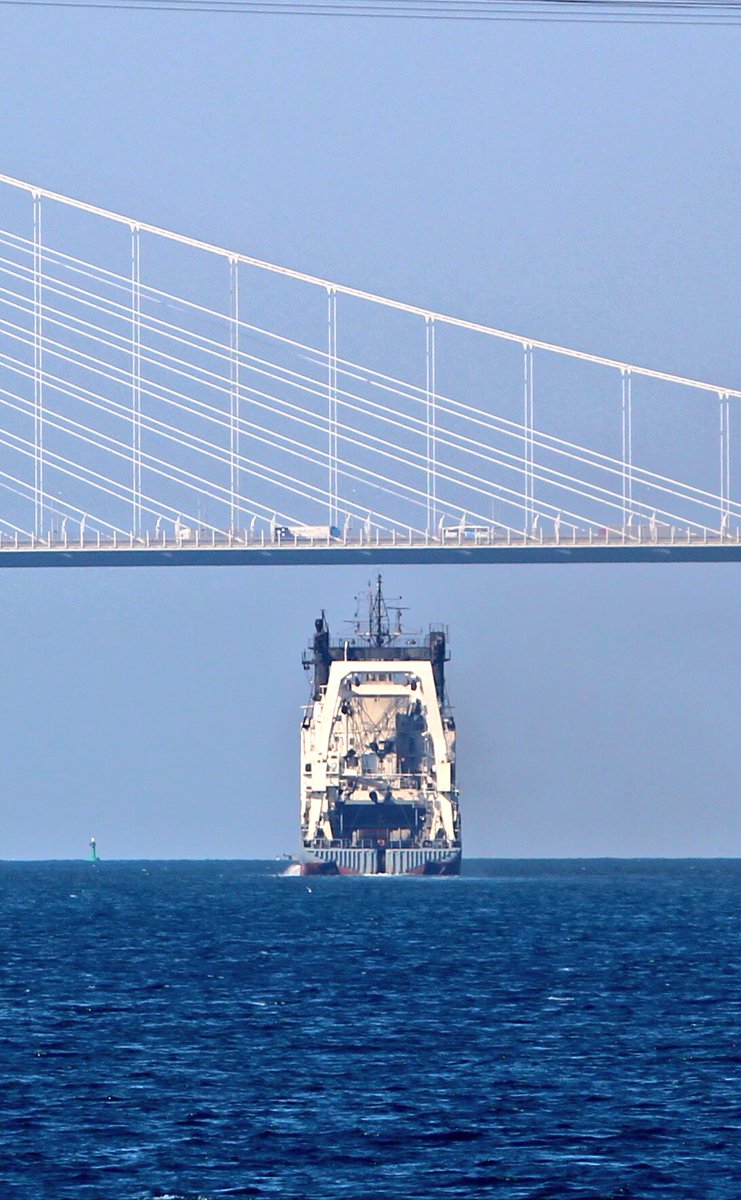 Russian Navy Project 141 Kashtan class buoy tender KIL158 returned from ...