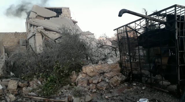 Syria: widespread devastation following airstrikes on Urem Kubra in West Aleppo CS.    