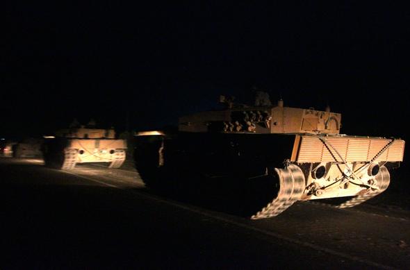 TSK Leopard 2A4 tanks reportedly crossed the border and went to outskirts of Manbij in Syria.   