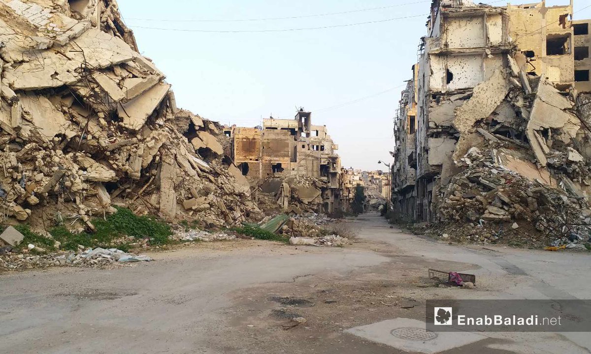 Syria: old Homs districts flattened by SAA and Hezbollah firepower before Russia n intervention. Among the devastated quarters, the Khalid Ibn Walid Mosque which was repaired by Kadyrov Foundation. Pics from 2019.    