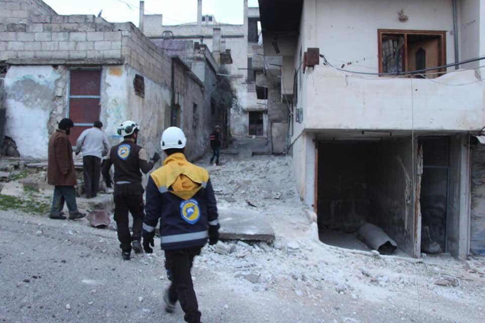 A civilian was injured and civilian property, school damaged, as a result of rocket fire by the pro-Assad forces targeted the residential neighborhoods of Jisr al-Shughour with 10 rockets
