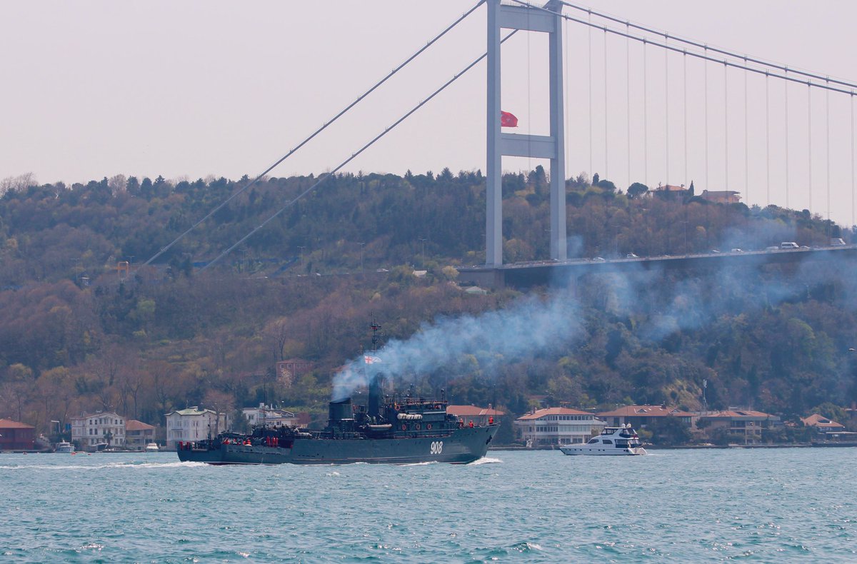 Russian Navy Project 266M, Natya class minesweeper BSF 184th Coastal Defense Ship Brigade Vitse-Admiral Zakharin 908 (x-611) transits Bosphorus for her second Mediterranean deployment after 311 days.   