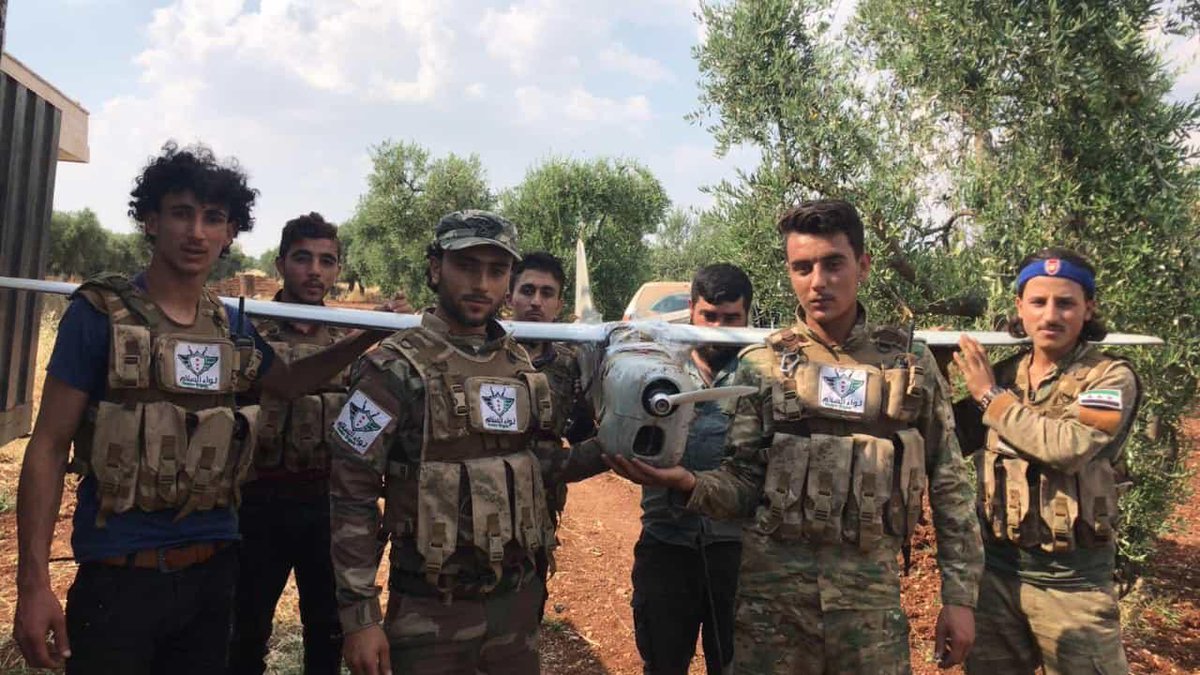 Syria: FSA National Army shot down a Russian drone Orlan-10 over Maaranaz, between Azaz and Menagh Airbase (N. Aleppo).    