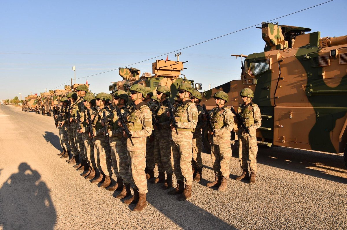 Turkish army: Within the scope of Safe Zone activities in the north of Syria and east of Euphrates; Turkish army and US personnel started their first joint land patrol with the participation of land vehicles and UAVs on the Syrian side in the south of Akçakale.