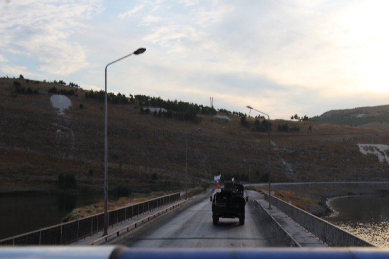 Russian Military police convoy on the way to Kobane