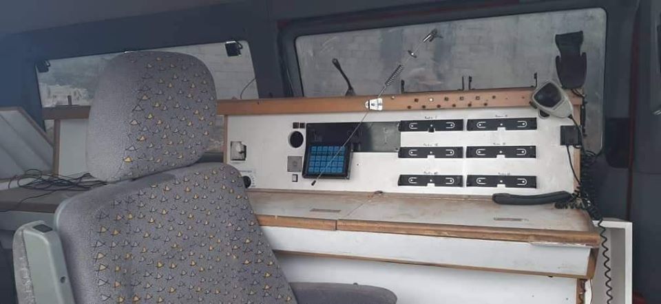 Syria: pro-Assad forces seized this HTS modified APC on Jarnanaz front (E. Idlib). Evidence also suggests it served as a command vehicle