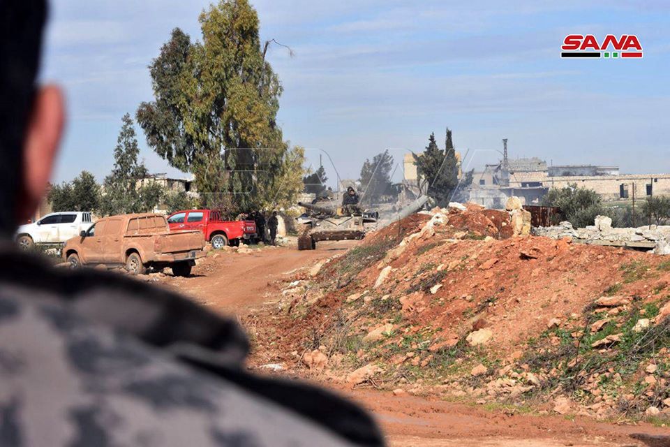 Syria: pro-Assad forces pictured in Khaldiyah (South-West Aleppo front). NDF Volcano rockets' launcher visible