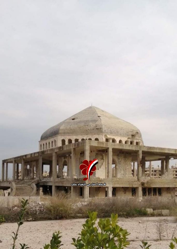 Syria: Rebels evacuated entire NW. Aleppo area before it was besieged, emptying 5 towns. Pro-Assad forces entered area from multiple axes. Most fortified sector, Zahraa District, fell without battle (pics)