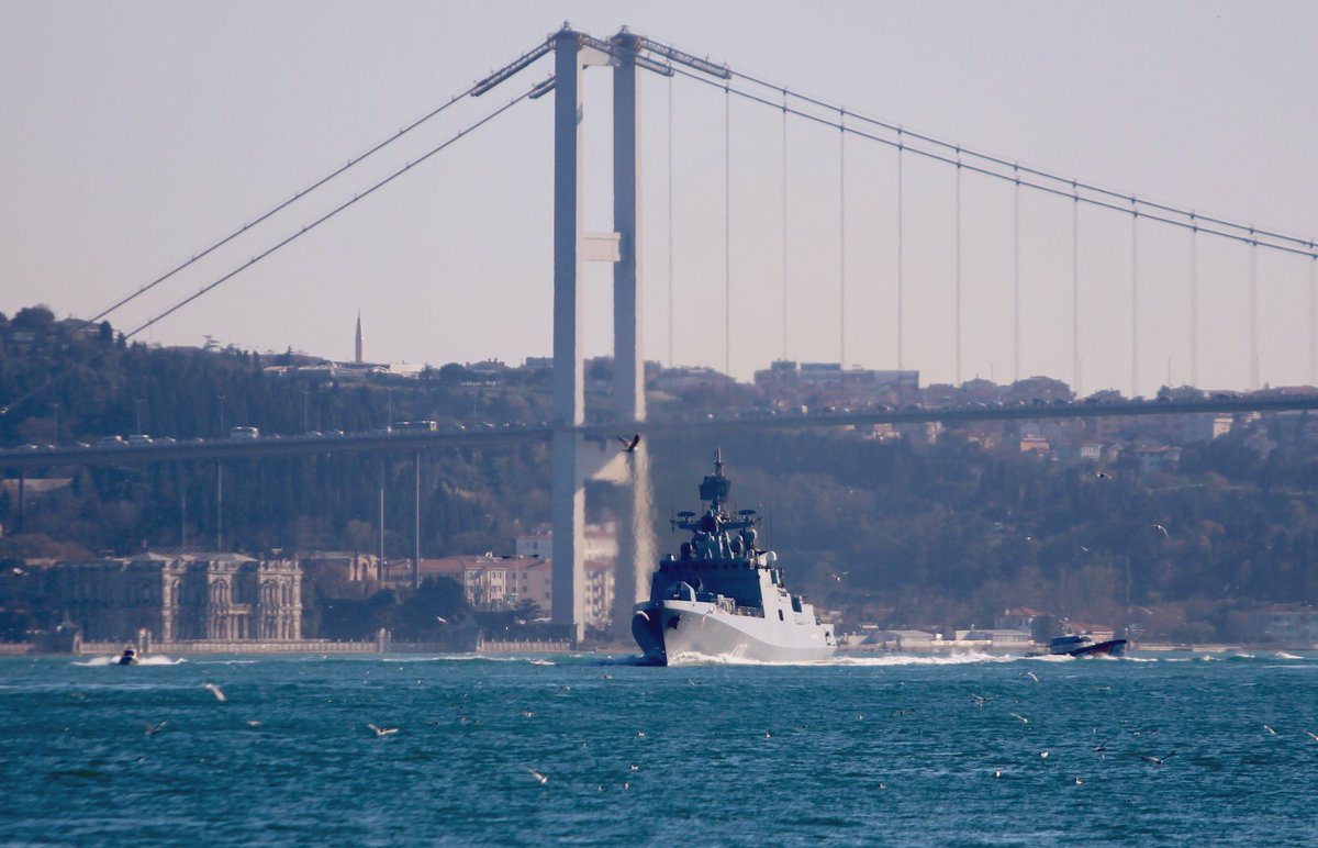 Armed with Kalibr SS-N-27 missiles, Russian Navy Project 11356M guided missile frigates BSF 30th Surface Ship Div's Admiral Makarov & Admiral Essen returned from Med deployment & transited Bosphorus together towards Black Sea. VLS can also launch SS-N-30A3M-14 Kalibr, range 1500km