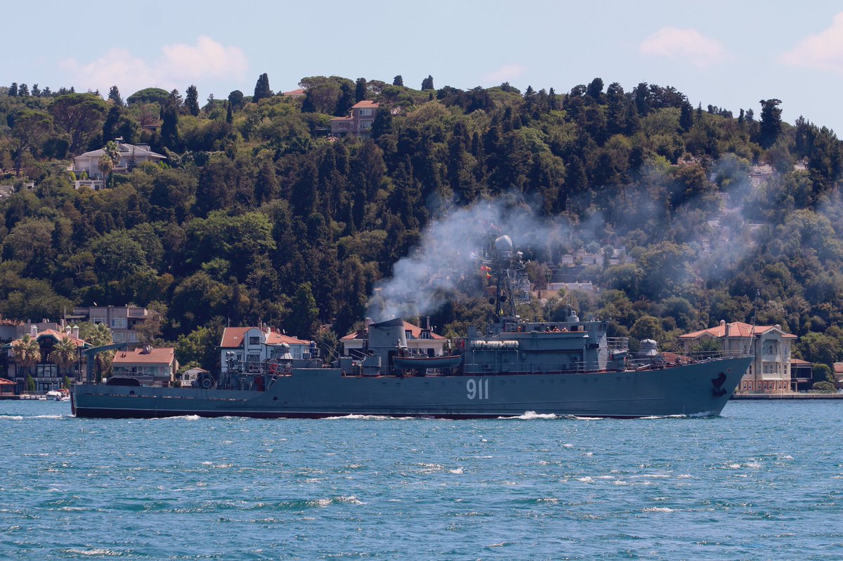 Redeployed to Med after 15 months: Russian Navy Project 266M Black Sea Fleet 68th Coastal Defense Ship Brigade's 150th Minesweeper Division's Natya class minesweeper Ivan Golubets 911 transited Bosphorus towards Mediterranean