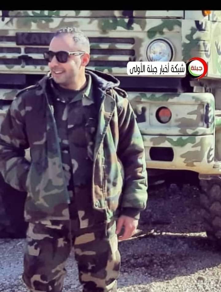 Syria: yesterday 6 Air Defense crew members were killed by Israel S. of Masyaf. A Russian-made Pantsir S-1 was also destroyed. A military Engineer among the fatalities (pics 2-3). Several wounded too from same unit (one of them in pic 4, shot in front of a Pantsir)