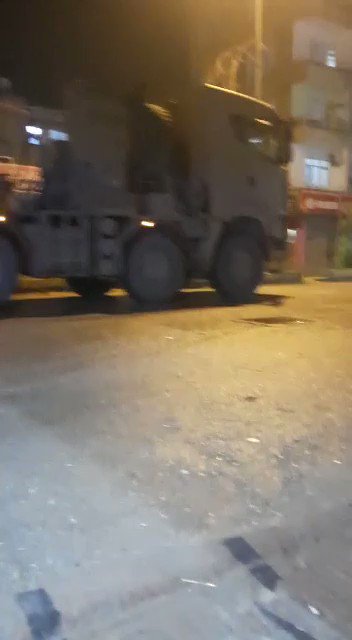 The military convoy of the Turkish Armed Forces was transferred to the Kilis Öncüpınar border area