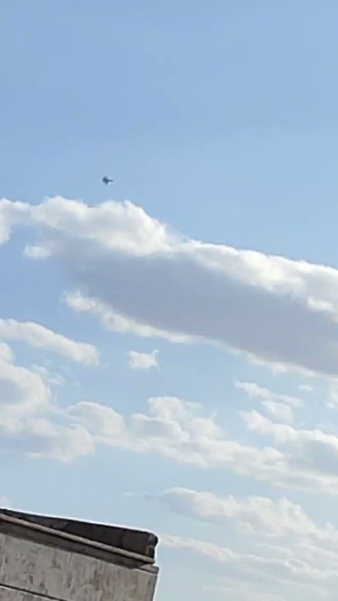 فيديو لطائرات حربية روسية تحلق على علوٍ منخفض في سماء محافظة الحسكة شمال شرق سوريا