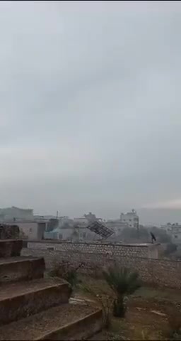 مشاهد متداولة من استمرار الاشتباكات بين قوات المعارضة، وقوات النظام على جبهة الفوج 46 غرب حلب