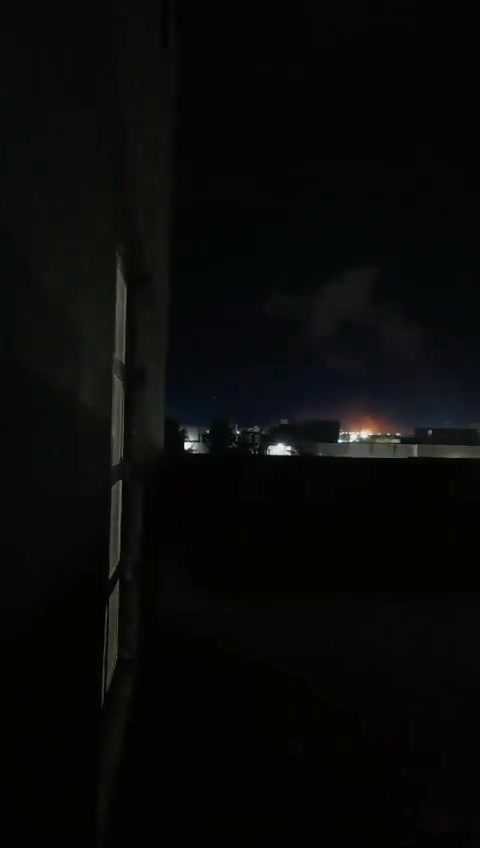 The moment of the USAF airstrikes on Al-Qaim, western Iraq