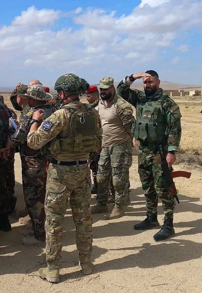 Syria: Assad's forces (including 25th Division - ex-Tiger Forces) are pushing reinforcements in the E. Homs province, amidst anticipated combing operations vs ISIS in the central desert (Badia)