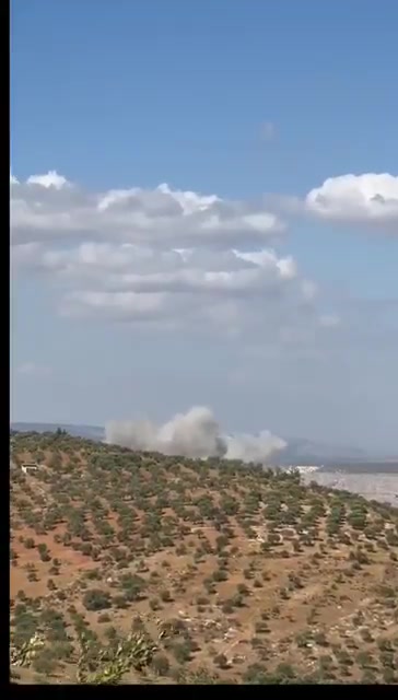 The moment Russian aircraft carried out airstrikes targeting the Al-Kilani power station in the Ain Al-Zarqa area in the Darkoush countryside, west of Idlib, which resulted in civilian injuries, in addition to carrying out other raids on the outskirts of the city of Jisr Al-Shughour.