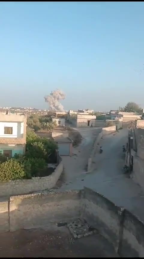 Scenes from the violent Russian raids targeting the western areas of Idlib city