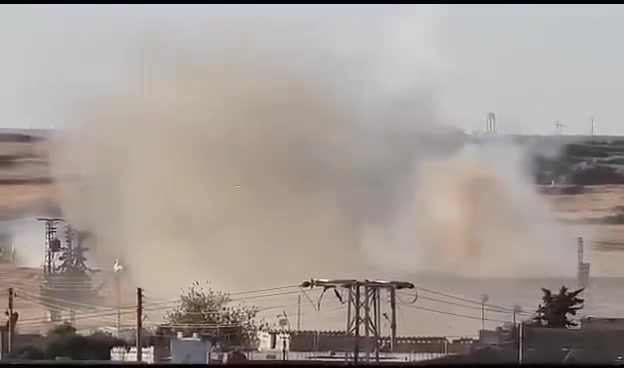 A video showing ongoing airstrikes and artillery shelling by the Turkish army on the outskirts of the town of Ain Issa in northern Raqqa countryside