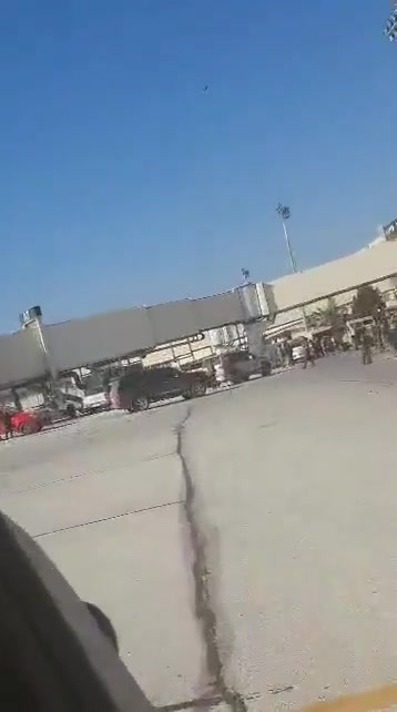 Siły SDF na terenie międzynarodowego lotniska w Aleppo.