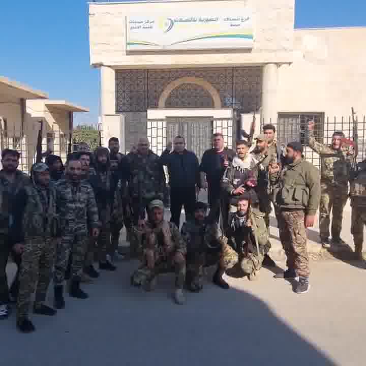 SAA se desplegó esta mañana en Taiba Imam, Hama