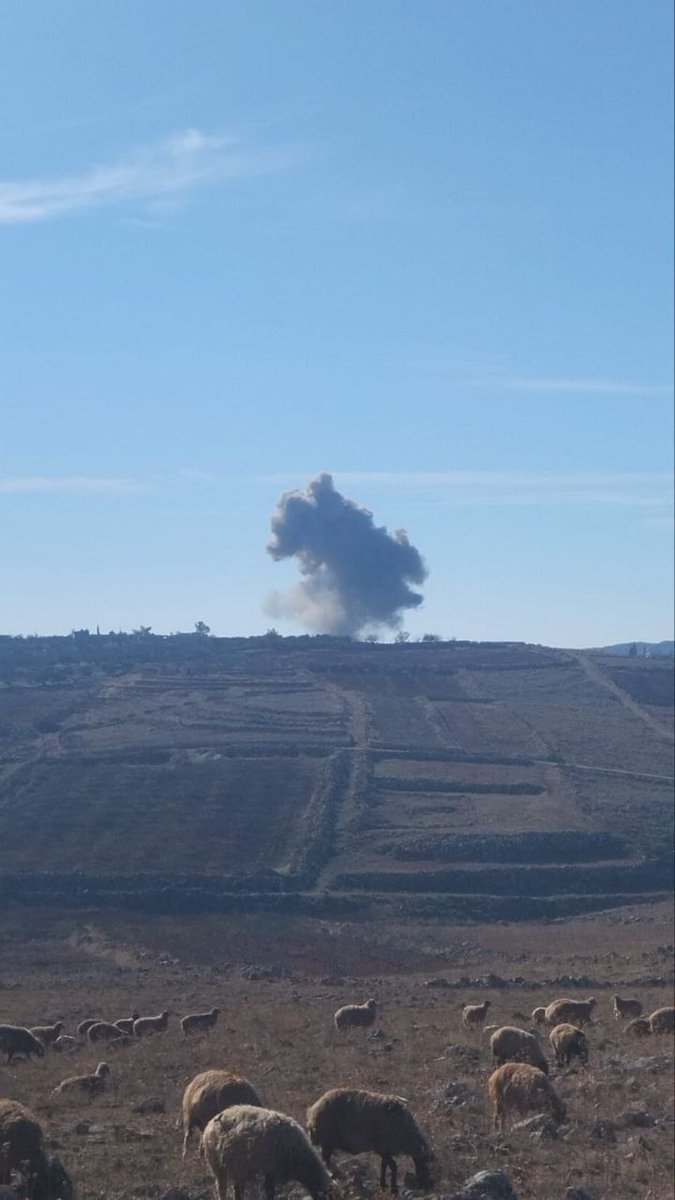 Warplanes conducted airstrikes on the outskirts of Sheikh Bahr village, Harbanush town, and Al-Fatira village in northern Idlib